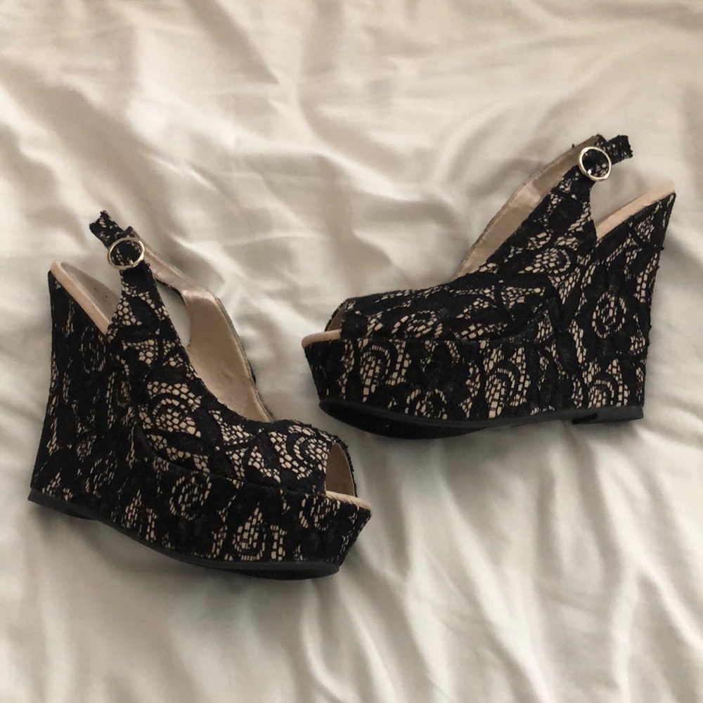 Size 8 Wedges